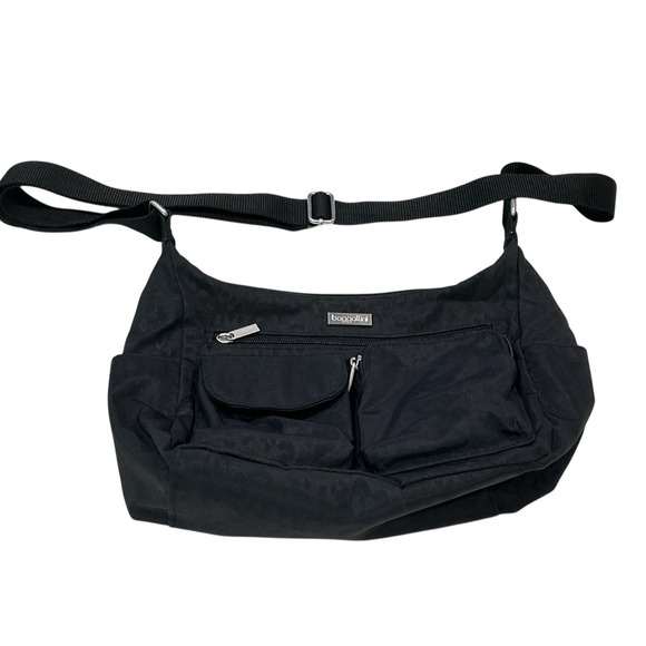 Baggallini Handbags - Baggallini Black Cheetah Print Lightweight Crossbody Bag for Women